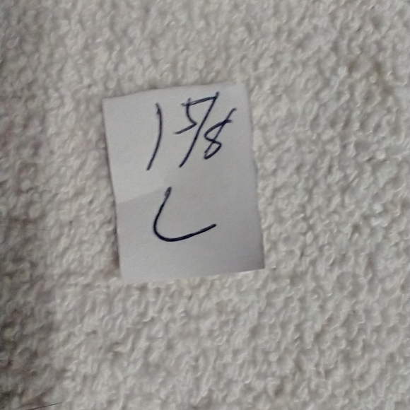 Square silvertone decorative post earrings - Picture 3 of 3